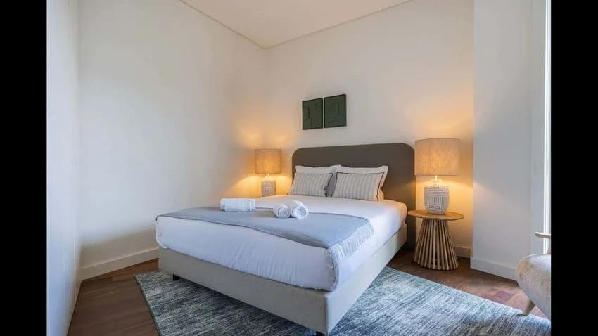 T1 flat for rent in rua Luciano Cordeiro