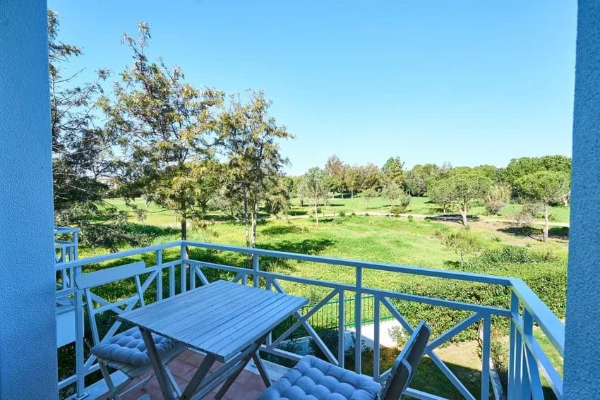 Semi-detached house for rent in Rua de Portugal, 4
