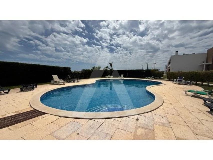T2 flat for rent , Em526