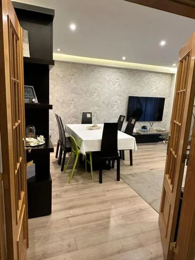 T3 flat for rent in avenida 25 de Abril, 9