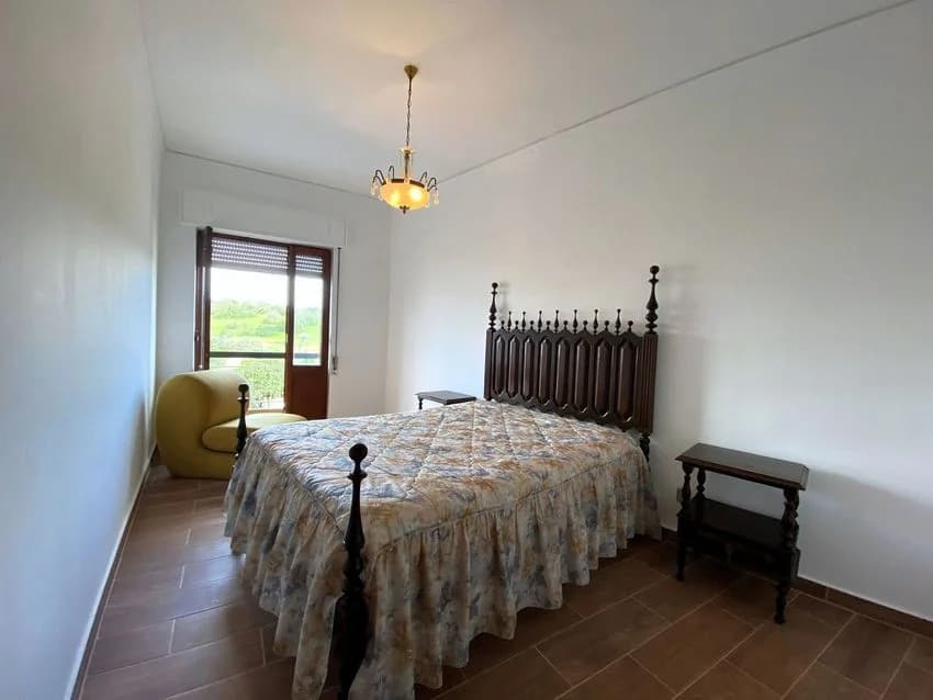 T3 flat for rent in Rua do Alto do Cano Nn