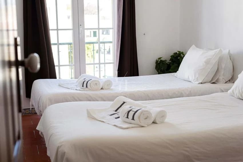 T3 flat for rent in Largo da Igreja Nn