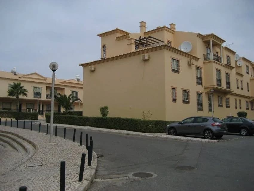 T2 flat for rent in Beco da Pedra dos Bicos, 17