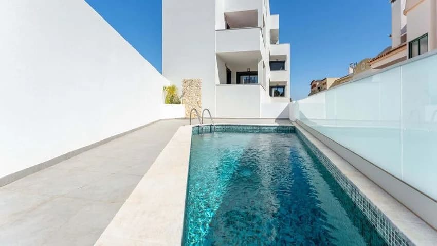 T2 flat for rent in Rua Salgueiro Maia