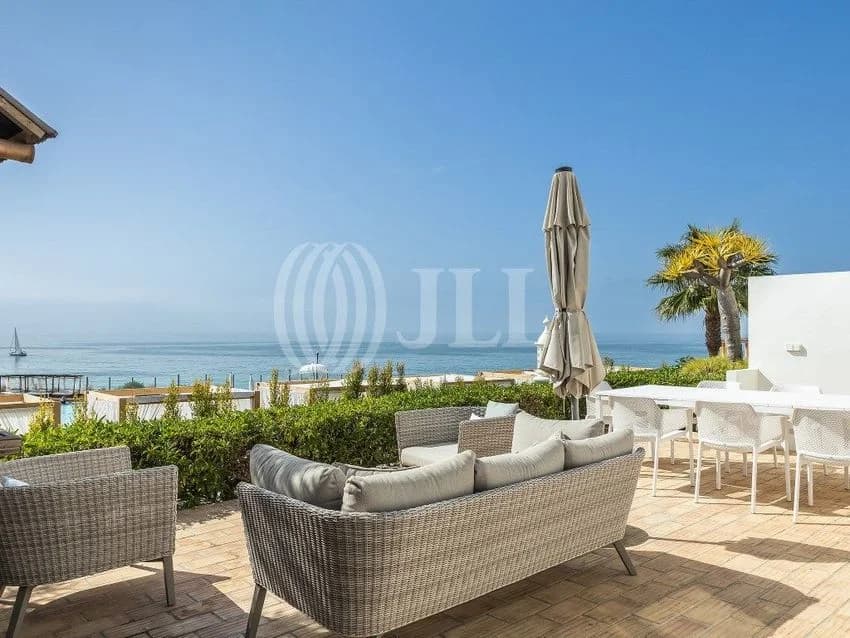 Detached house for rent in Vale do Lobo