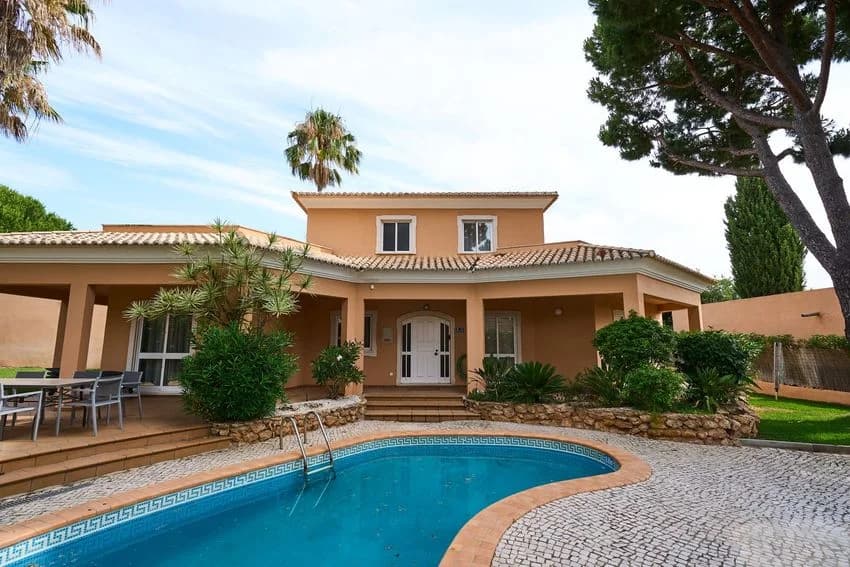 Detached house for rent in Centro