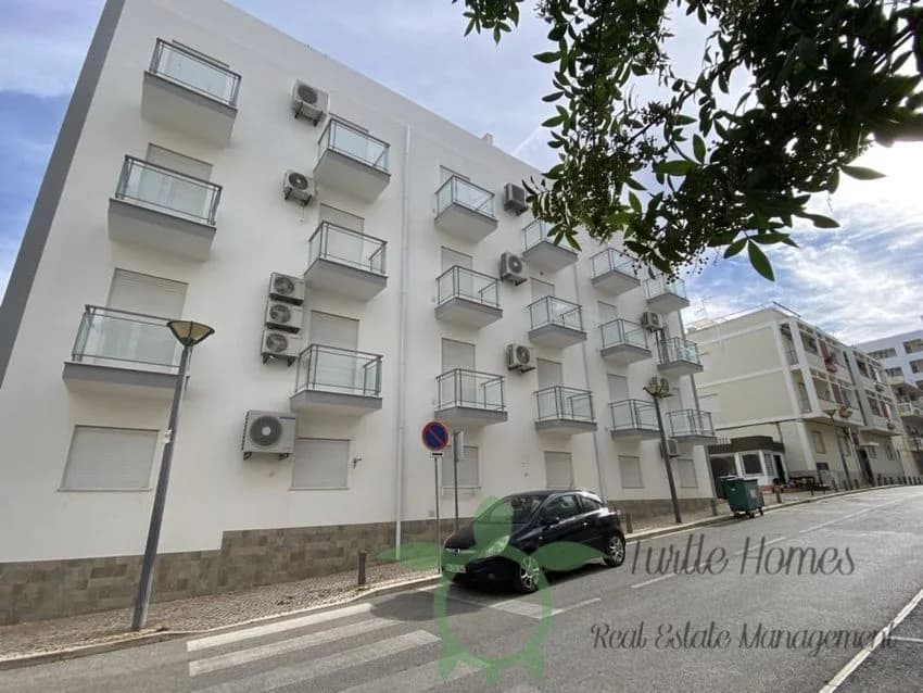 T2 flat for rent in Rua de António Nola