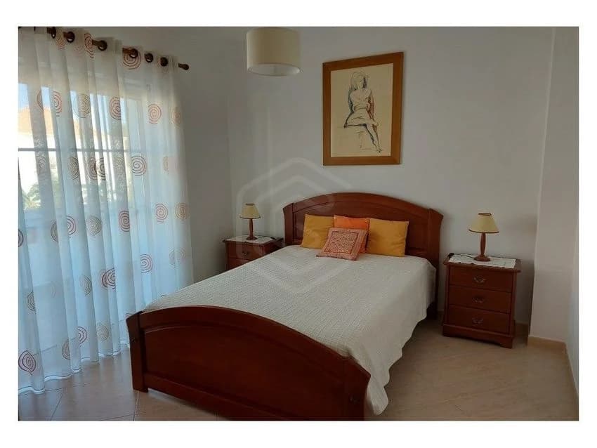Detached house for rent in Centro