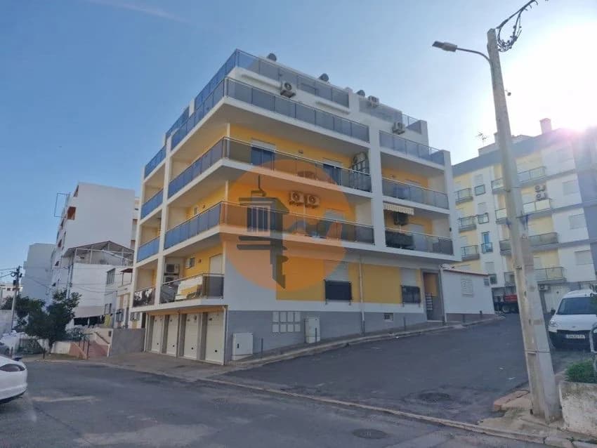 T1 flat for rent in Monte Gordo