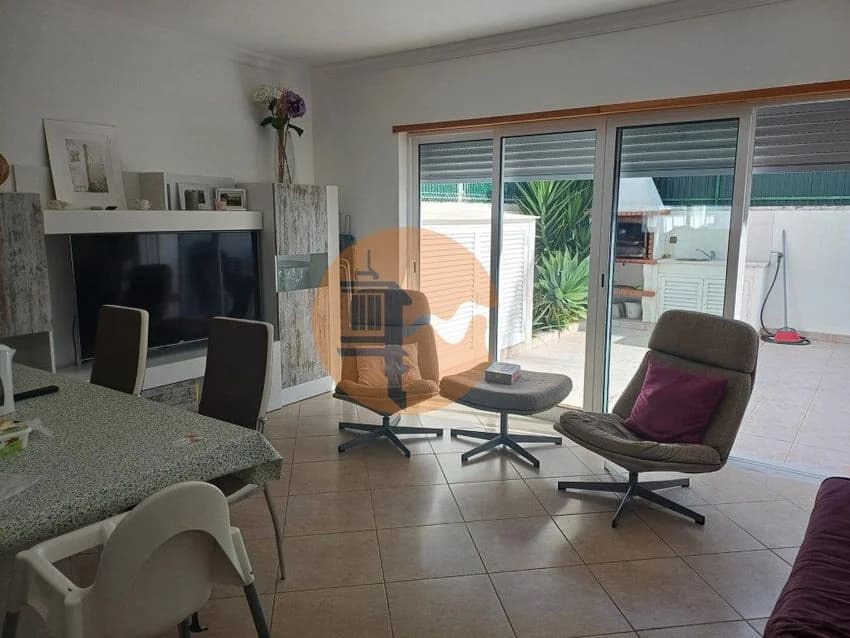 Detached house for rent in Manta Rota