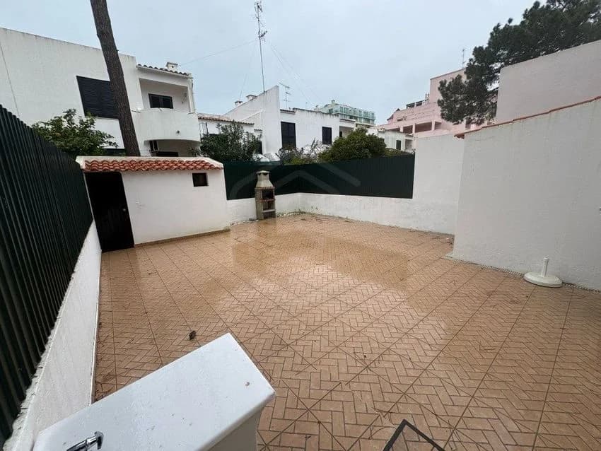 T1 flat for rent in Monte Gordo