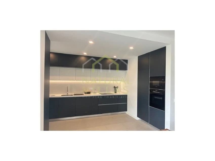 T2 flat for rent in Centro