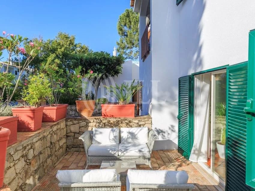 Detached house for rent in Vale do Lobo