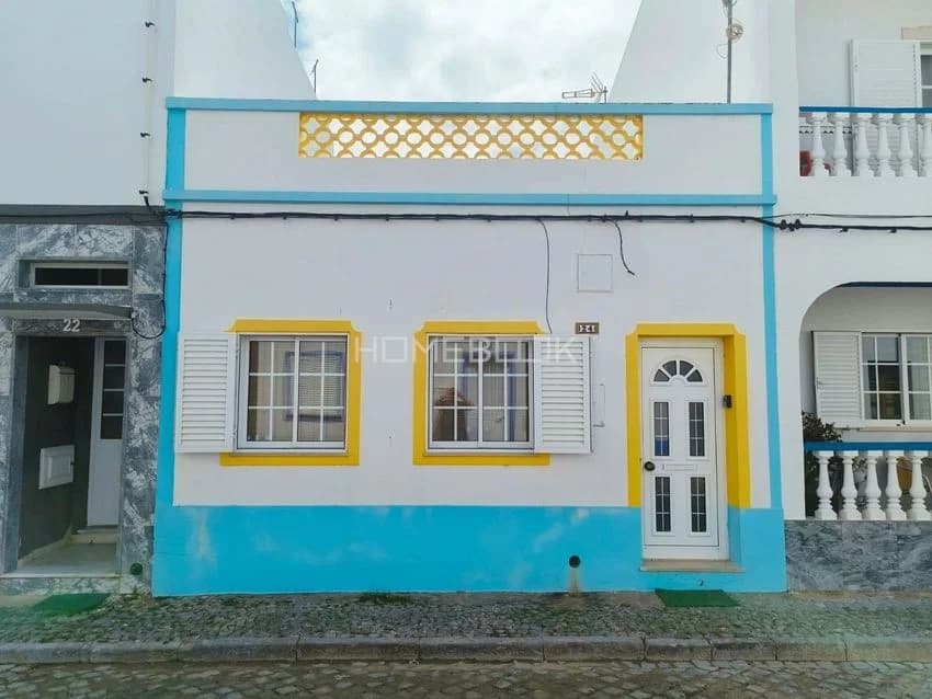 House for rent in Santa Luzia