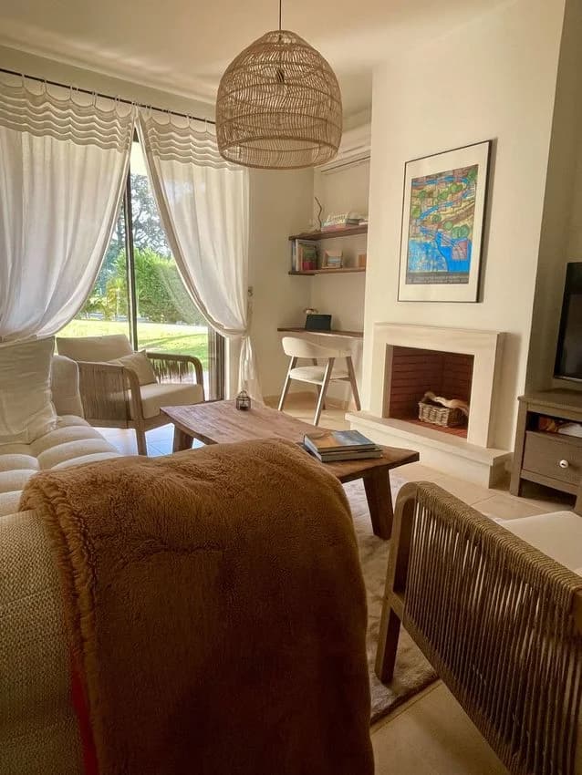 Terraced house for rent in Rua Belchior Lopes de Sousa, 11