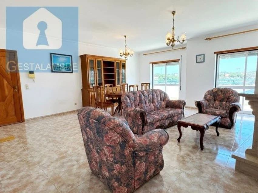 T2 flat for rent , Olhos de Água Nn