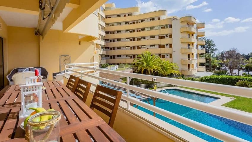 T2 flat for rent in Avenida da Marina