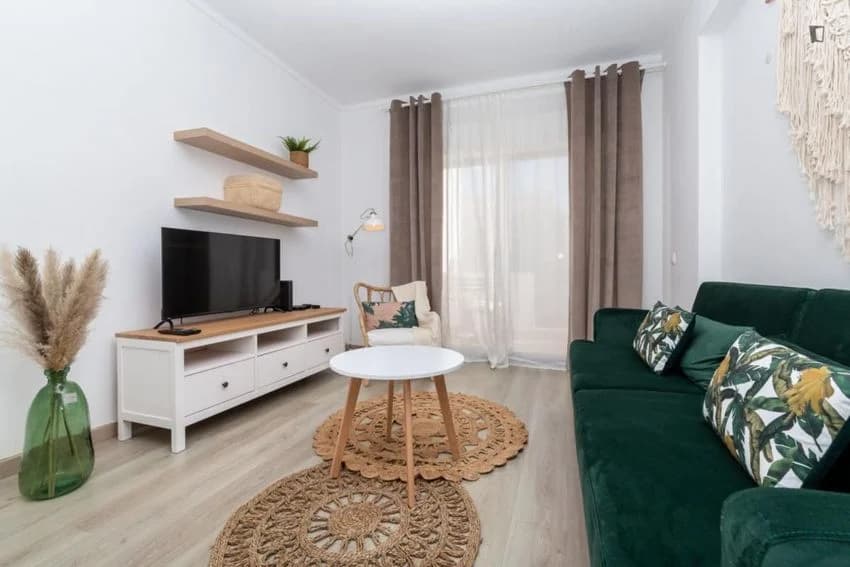 T2 flat for rent in Avenida Doutor Francisco sá Carneiro