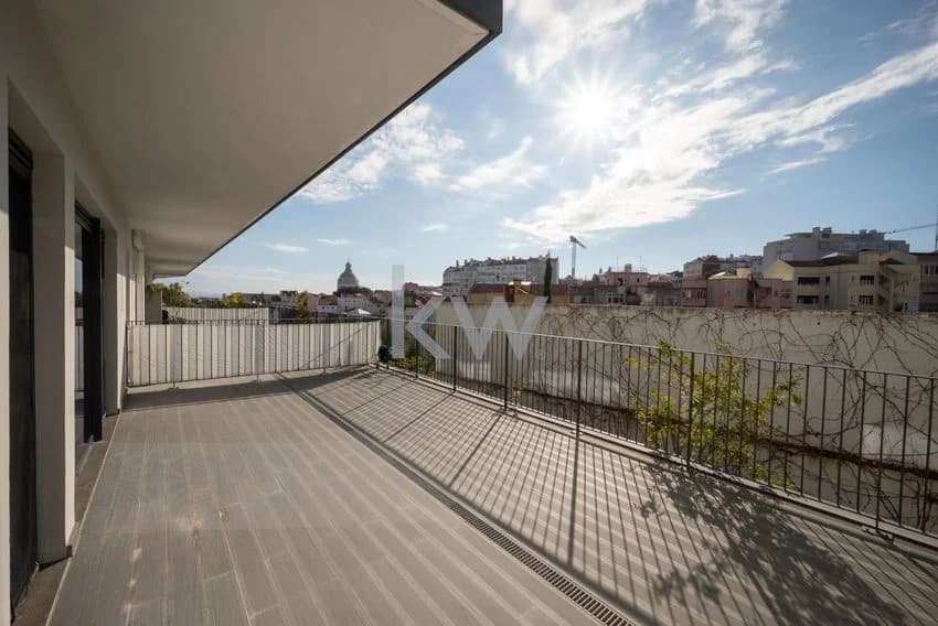 T2 flat for rent in Graça