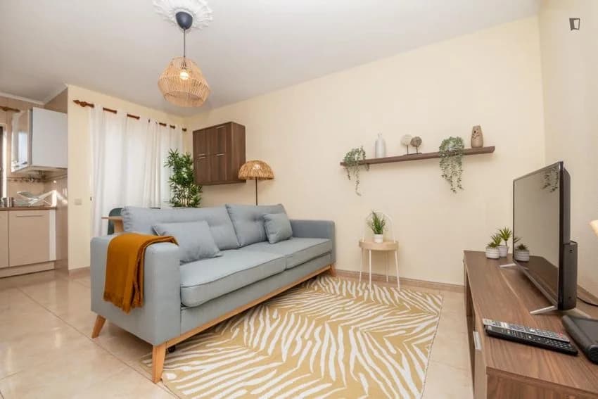 T1 flat for rent in Rua Teófilo Braga