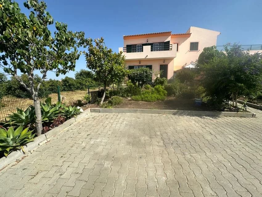 Detached house for rent , N125 Nn