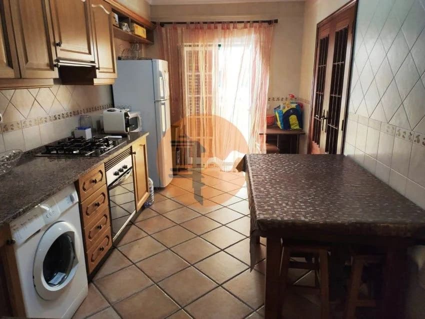 T2 flat for rent in Monte Gordo