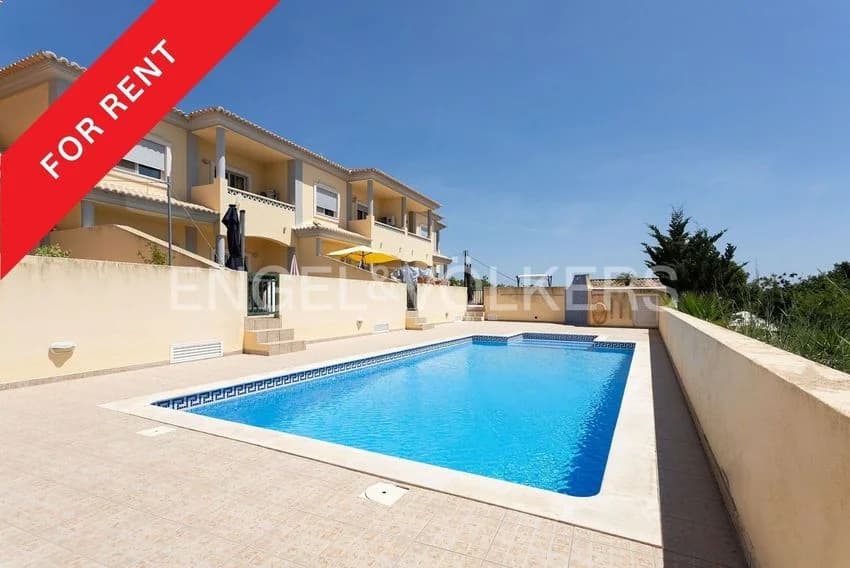 House for rent in Centro