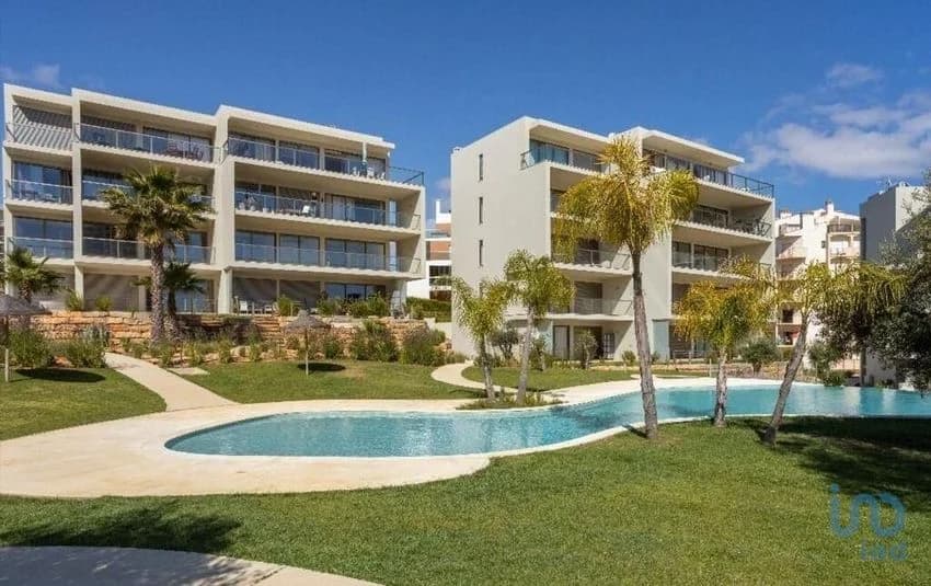 T2 flat for rent in Três Castelos
