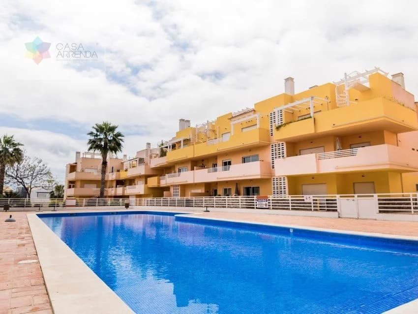 T2 flat for rent in Rua da Banda Musical de Tavira, 21