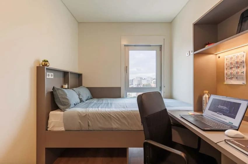 T0 studio flat for rent in rua António Tabucchi