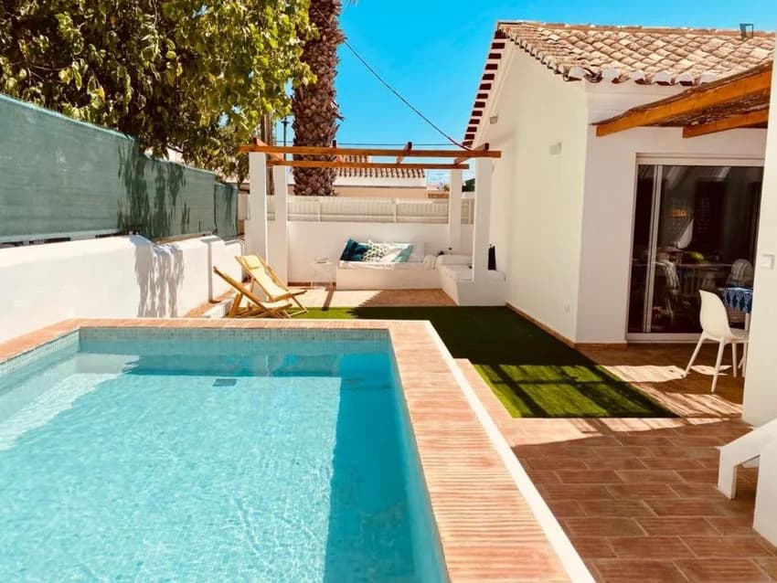 Andar de moradia for rent in Rua dos Pescadores