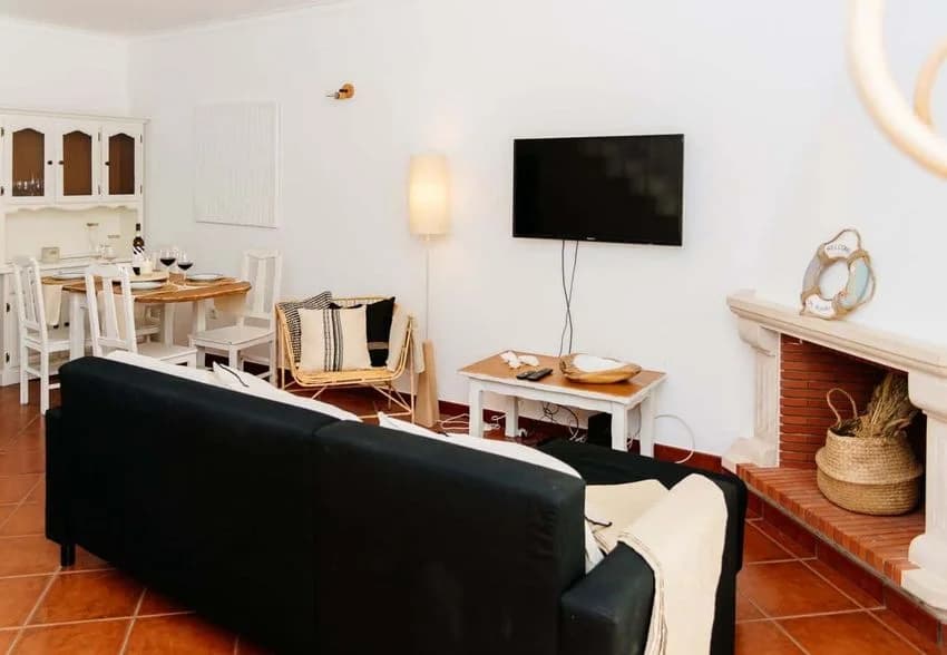 T2 flat for rent in Rua Direita