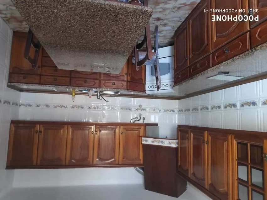 Detached house for rent in rua 5 de Outubro, 11