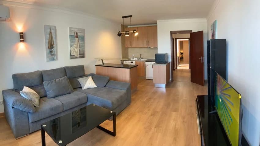 T2 flat for rent in Rua das Estrelas Nn