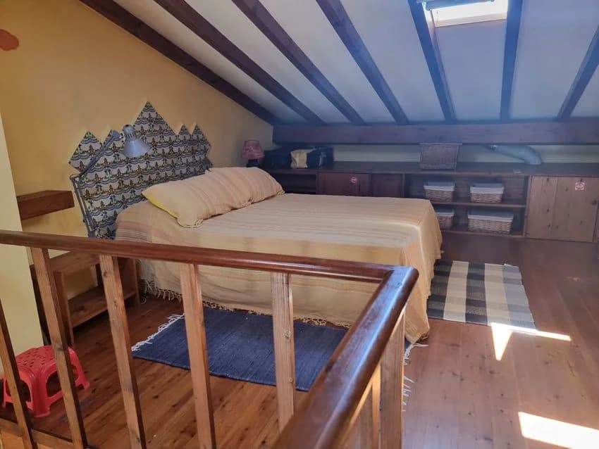 Village house for rent in Rua José Cardoso, 41
