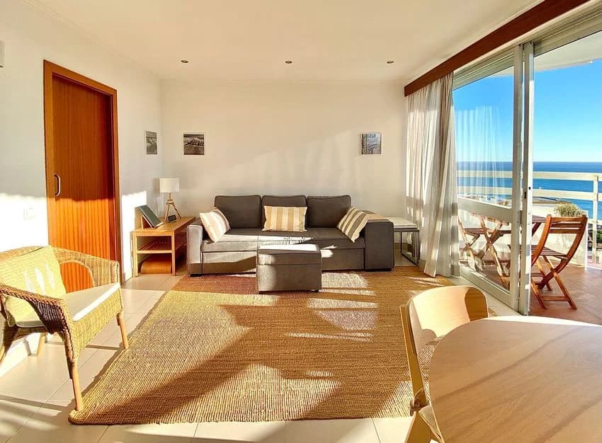 T1 flat for rent in Avenida das Comunidades Lusíadas, 35