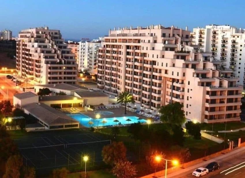 T1 flat for rent in Rua dos 3 Castelos, 2