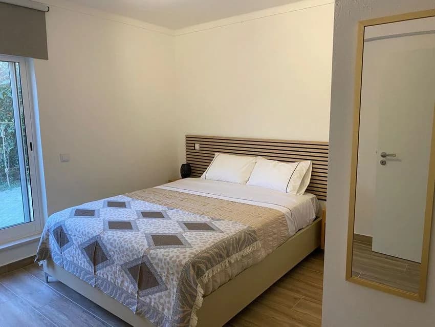 T2 flat for rent in Rua de Vilana, 8 Lote