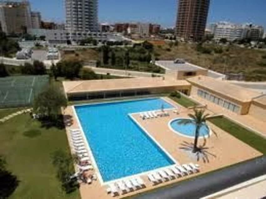 T3 flat for rent in Avenida das Comunidades Lusíadas, 3