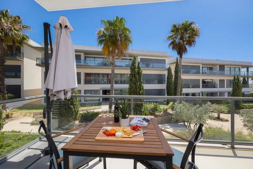 T1 flat for rent in Travessa do Poço Romano Nn