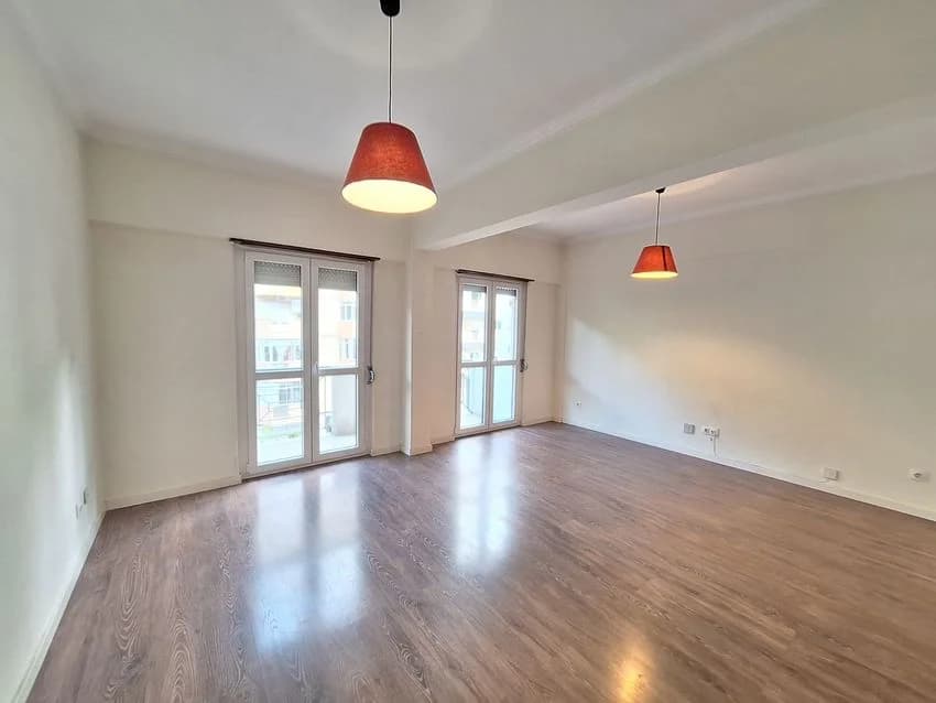 T3 flat for rent in rua dos Soeiros