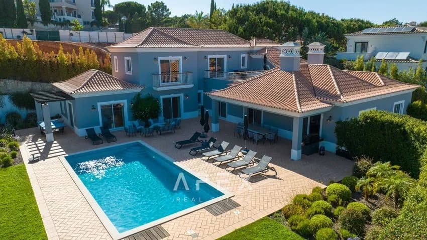 Detached house for rent in Quinta do Lago - Pinheiros Altos