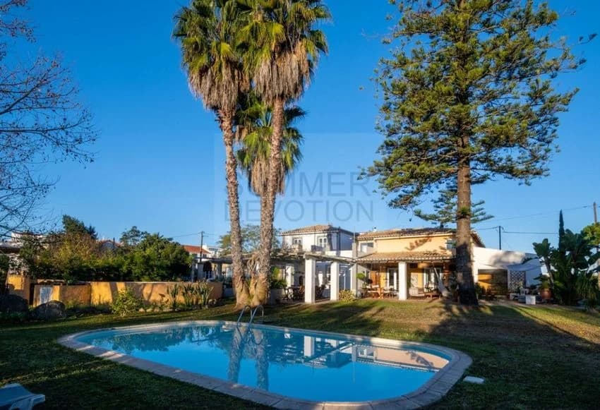 Semi-detached house for rent in Montes de Alvor