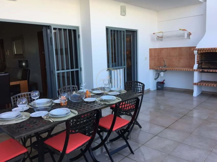 T2 flat for rent in Praia de Quarteira