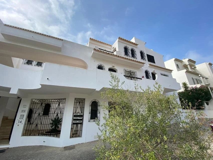 T3 flat for rent in Quinta do Lago - Pinheiros Altos
