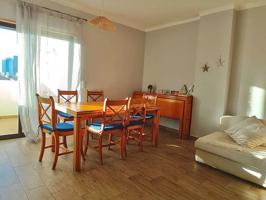 T3 flat for rent in Rua da Vila Rosa