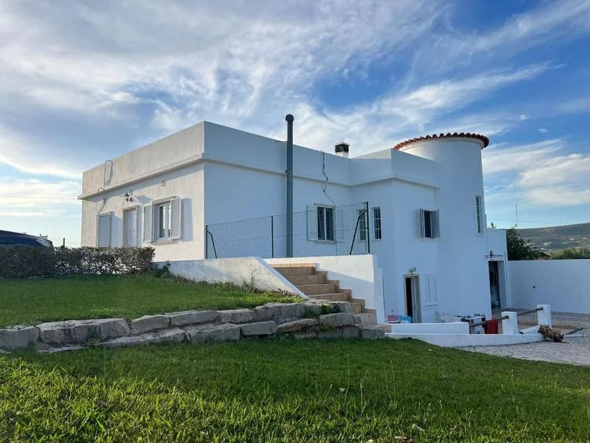 Andar de moradia for rent , N125, 385