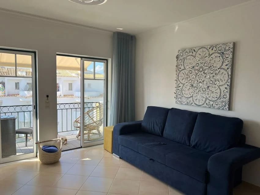 T1 flat for rent in Rua Luís de Camões Nn