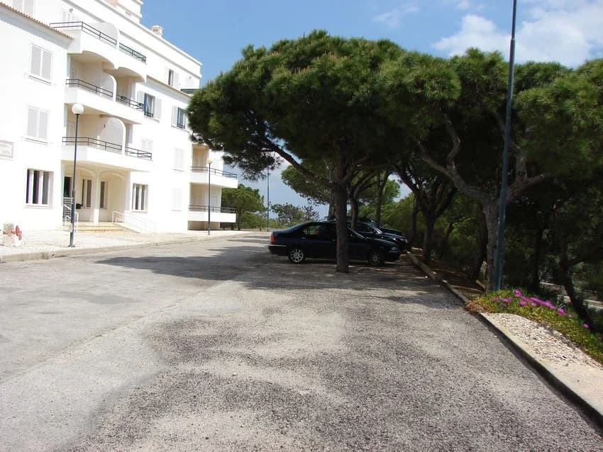 T1 flat for rent in Pine Cliffs