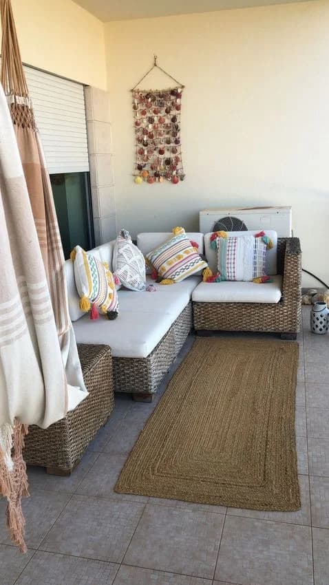 T2 flat for rent in Rua Alto da Balaia, 9